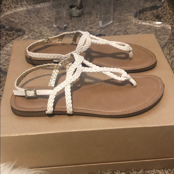 Merona white braided thong sandals size 10 - Picture 4 of 8